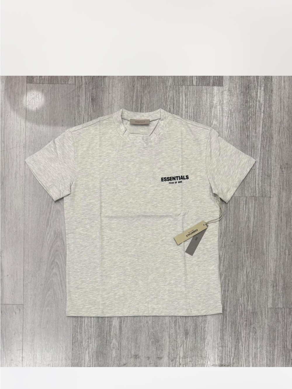 Essentials Menβs light otm T-Shirt